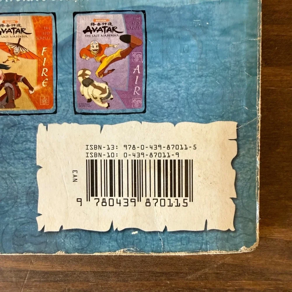 Avatar‎ The Last Airbender The Lost Scrolls Water 2007